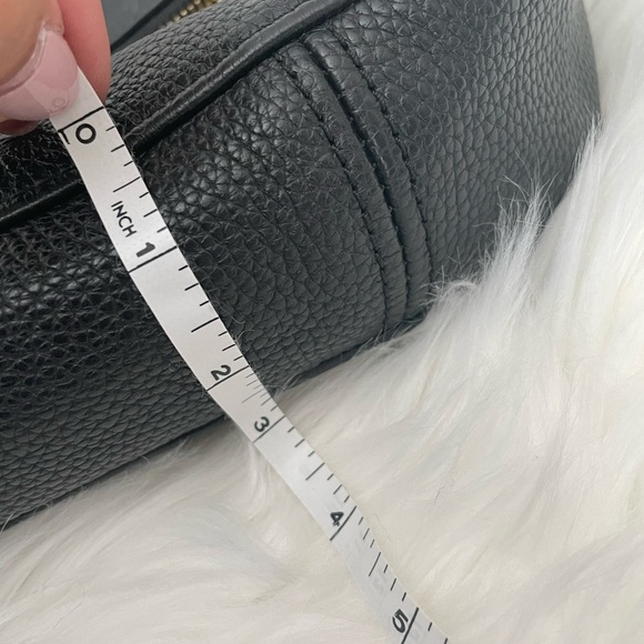 💯% Authentic Michael Kors crossbody - Picture 11 of 13